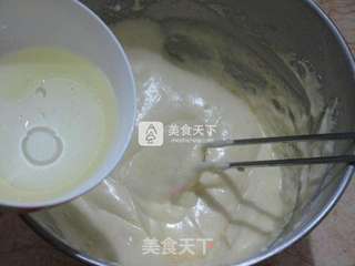 酸奶水果蛋糕杯的做法步骤:7