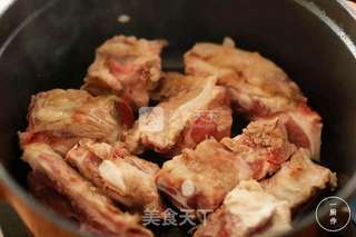 高升排骨一厨作铸铁锅版的做法步骤:2