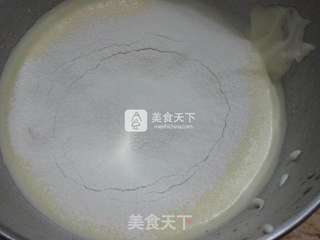 酸奶水果蛋糕杯的做法步骤:6