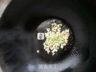 海鲜菇皮蛋娃娃菜的做法步骤:6