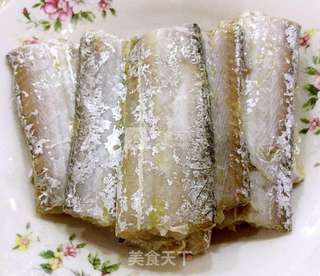 刀鱼炖茼蒿的做法步骤:3