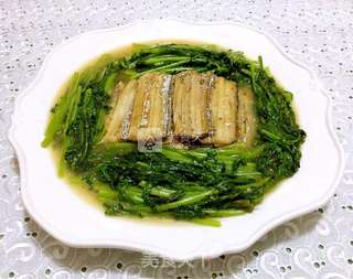 刀鱼炖茼蒿的做法步骤:15