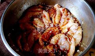 烤脱骨鸡翅金针菇的做法步骤：9