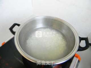 香蕉大米粥的做法步骤:3