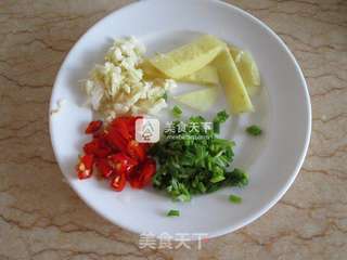 泡椒金针菇蒸扇贝肉的做法步骤:2