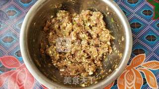 鲜肉胡萝卜水饺的做法步骤:3