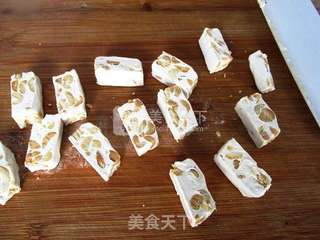 法式花生牛轧糖的做法步骤:16