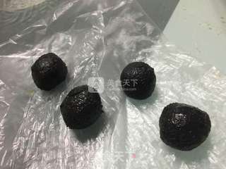 黑芝麻汤圆的做法步骤:2
