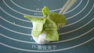 翡翠花饺的做法步骤:9