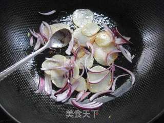 西班牙土豆煎饼的做法步骤:4