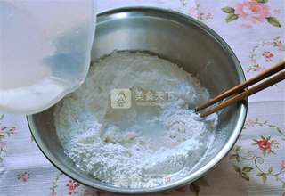 萌猴红糖丸子的做法步骤:2