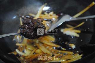 酸辣烤鱼的做法步骤:7