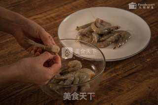 芥末虾球——九阳知食的做法步骤：1