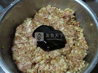 红烧狮子头的做法步骤:4