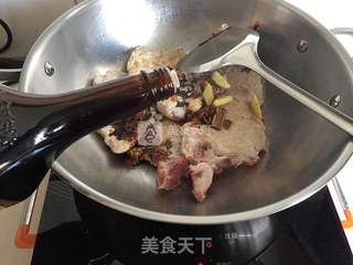 红烧大排面的做法步骤:6