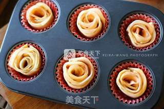 玫瑰酥皮卷的做法步骤:7
