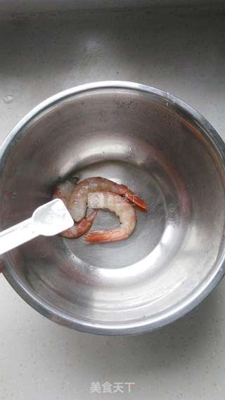 香酥虾排的做法步骤:2
