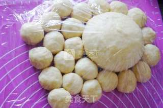 太阳花面包的做法步骤:4