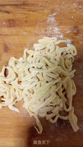 葡萄干沙琪玛的做法步骤:7