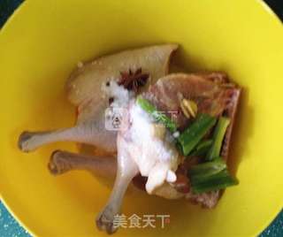 南京盐水鸭的做法步骤:2