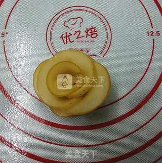苹果玫瑰花的做法步骤:12