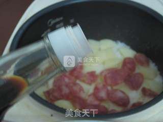 土豆腊肠焖饭的做法步骤:7