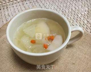 雪梨枸杞银耳羹的做法步骤:5