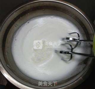 戚风蛋糕(6寸)的做法步骤:10
