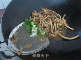 茶树菇炒鸡肉的做法步骤:10
