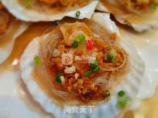 蒜蓉粉丝蒸扇贝的做法步骤:9