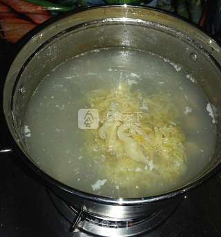 酸辣肚肺汤的做法步骤:11
