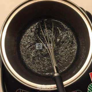 黑芝麻冰琪淋的做法步骤:5
