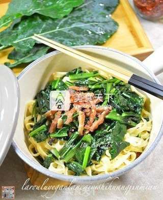 CoCoLc的私菜食谱经－－腊肉绿叶甘蓝菜意式黄金面  【传统的意式面】新鲜尝的做法步骤：15