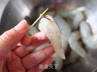 软炸虾仁的做法步骤:2