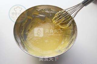 火龙果奶油蛋糕卷的做法步骤:6