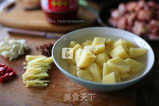重庆烧鸡公的做法步骤:2