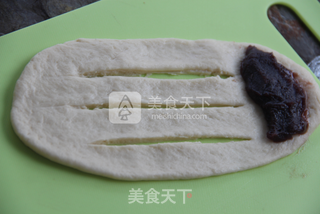 红豆面包卷的做法步骤:6
