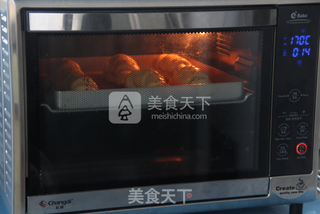 红豆面包卷的做法步骤:10