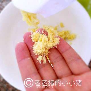 果语美食:姜汁撞奶的做法步骤:5