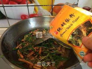韭菜炒鳝丝的做法步骤:10