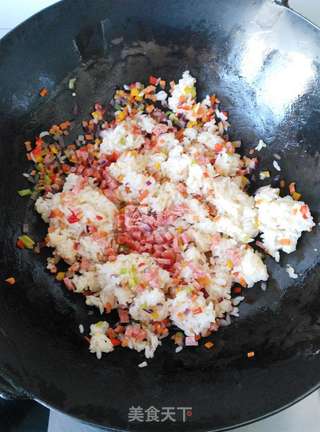 肉松彩蔬杂粮饭团的做法步骤:6