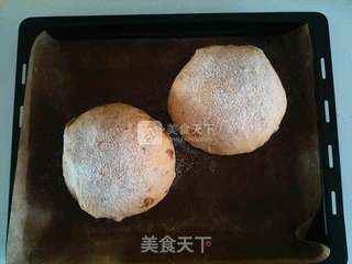 桂圆亚麻籽软欧包的做法步骤:6