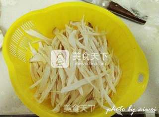 杏鲍菇拌白菜心的做法步骤：2