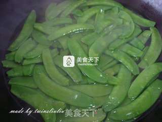 蒜蓉荷兰豆的做法步骤:3