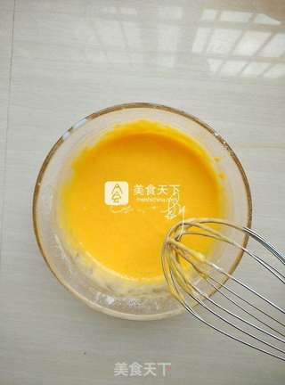 蔓越莓戚风蛋糕的做法步骤:7