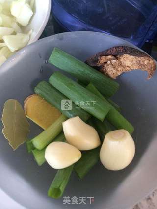 番茄炖牛肉的做法步骤:6
