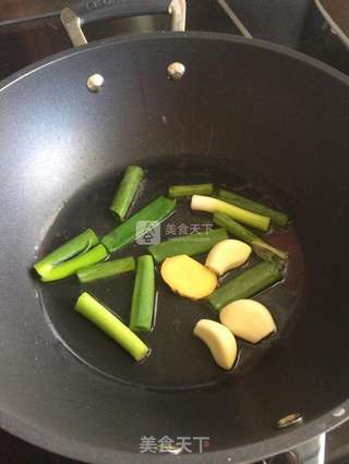 番茄炖牛肉的做法步骤:7