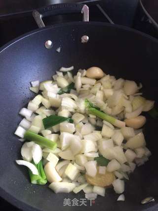 番茄炖牛肉的做法步骤:8