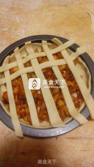 网格双果派的做法步骤：24