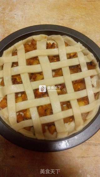 网格双果派的做法步骤：25